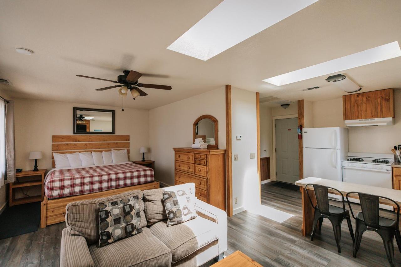 View Crest Lodge Trinidad Εξωτερικό φωτογραφία